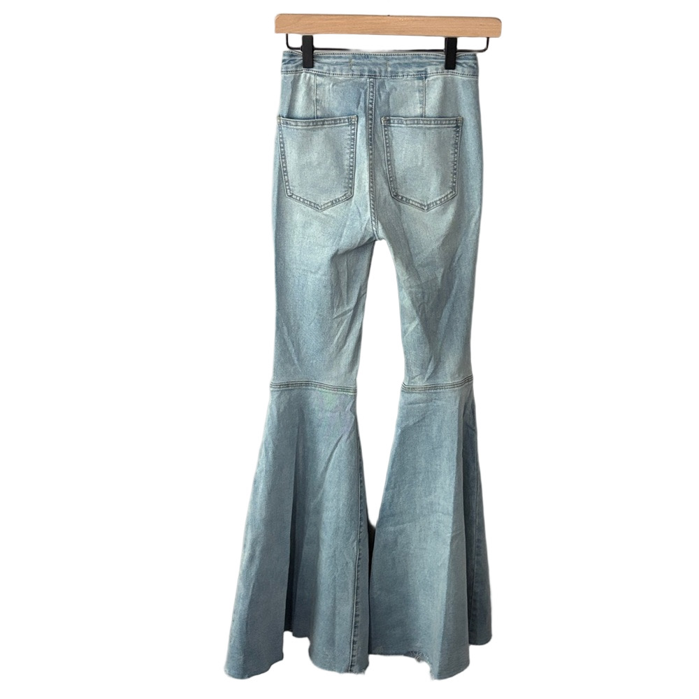 Free People Y2K Light Wash Super Flare Jeans Boho Bell Bottoms Festival size 24 - Picture 2 of 7